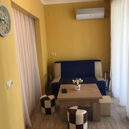 Griboedovi N.6 Apartamento Batumi Exterior foto